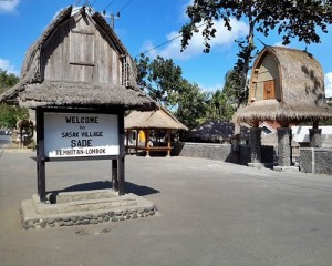 Lombok Tour - Desa Sade Rambitan